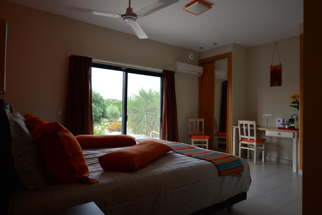 Bed And Breakfast Cas Al Cubo Tavira Esterno foto